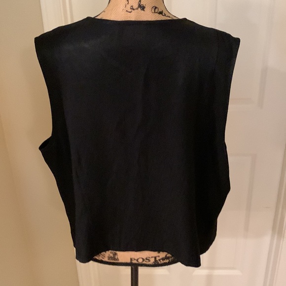 Women’s Vintage Style Formal Abstract Vest - Picture 5 of 10